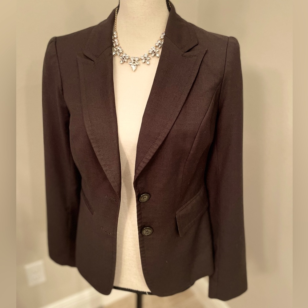 Beautiful lightweight dark chocolate brown/black The Limited pants and jacket.